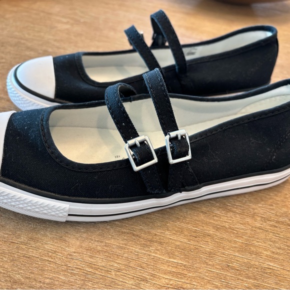 Converse Black Double Strap Flats - Picture 2 of 6